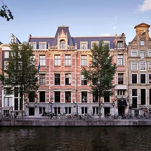 https://the-hoxton-amsterdam.amsterdamhotelsnl.com