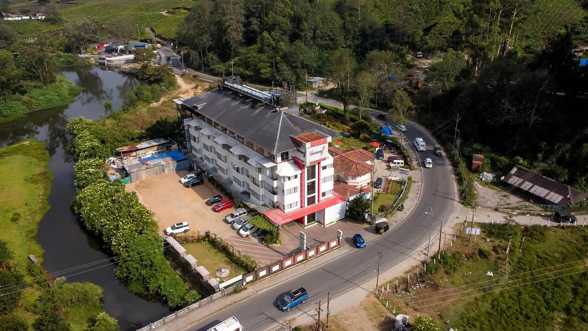 Hillview Munnar Hotel 4*,  India
